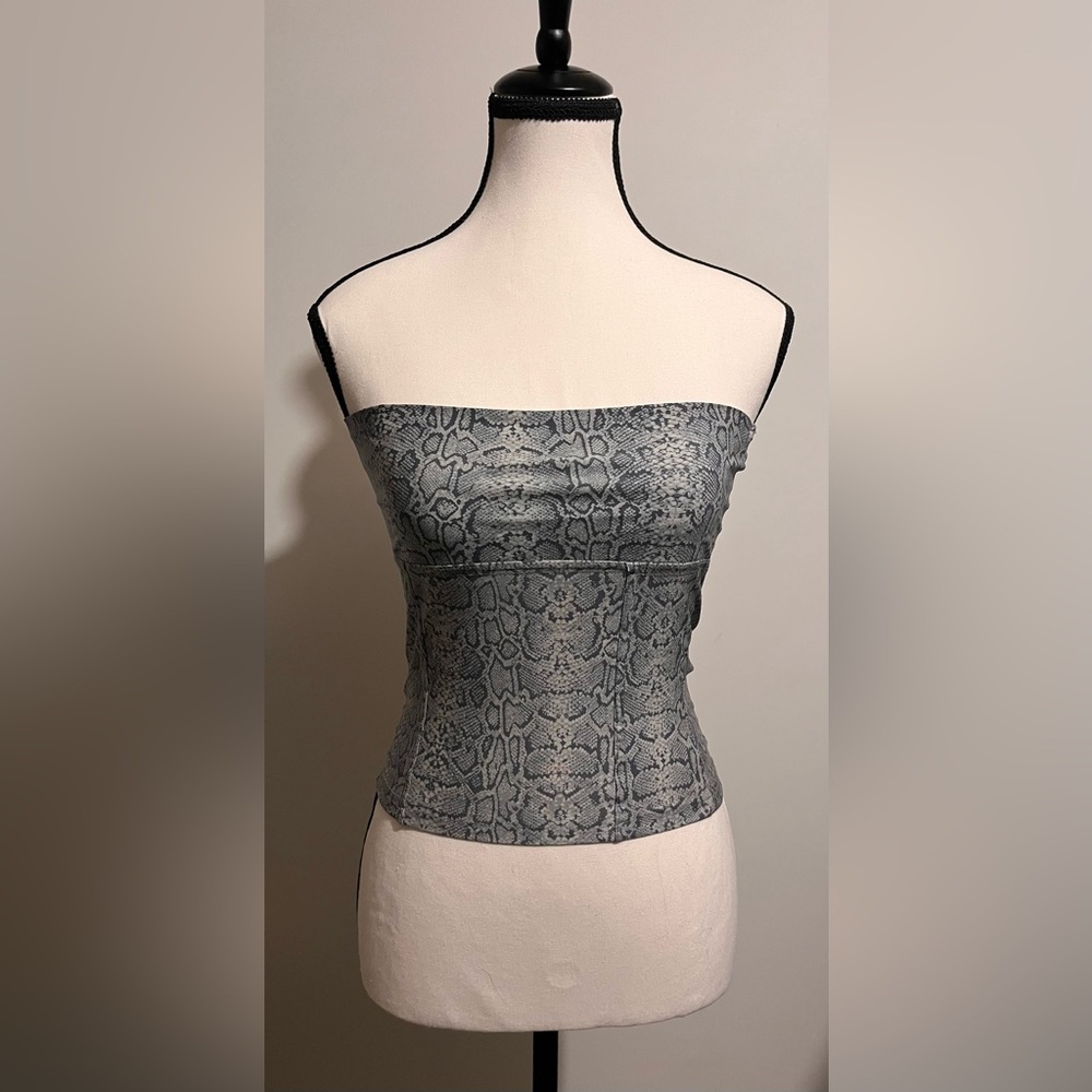 Soho Gray Snake Print Tube Top